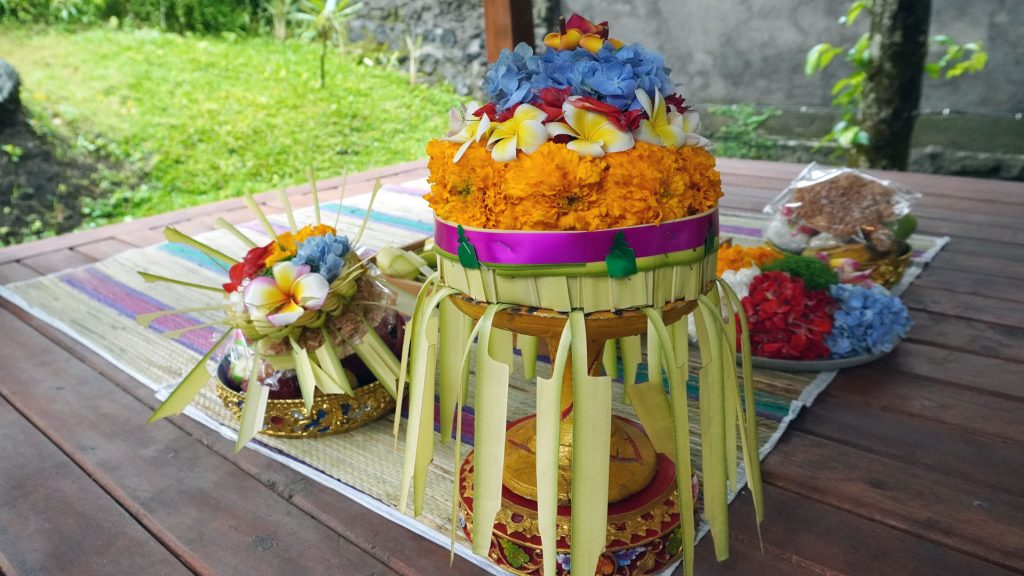Balinese Heritage Experience: Offerings, Dance, & Music Workshop with Tea Time