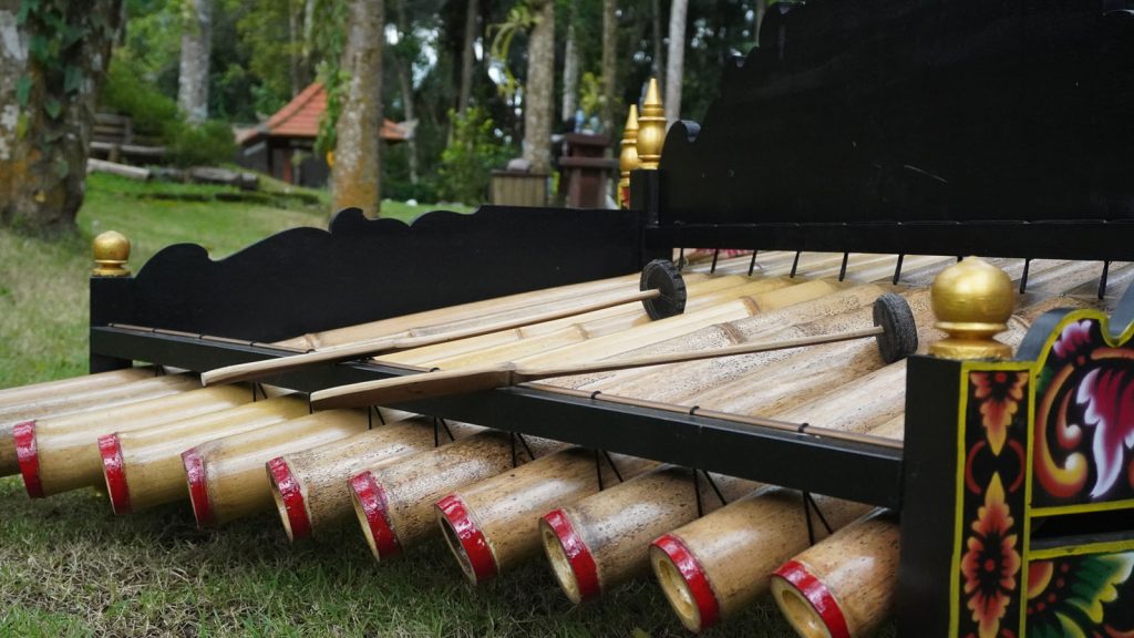 Balinese Heritage Experience: Offerings, Dance, & Music Workshop with Tea Time